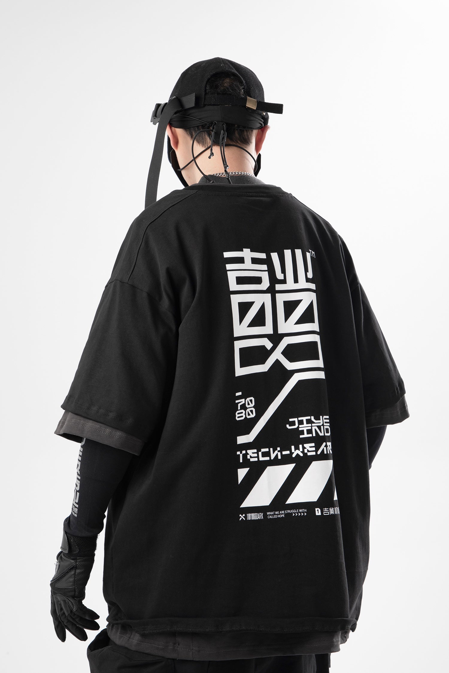 RX Neo Cyber Graphics Tee